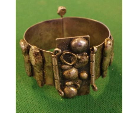 Silver vintage arts and craft bangle
