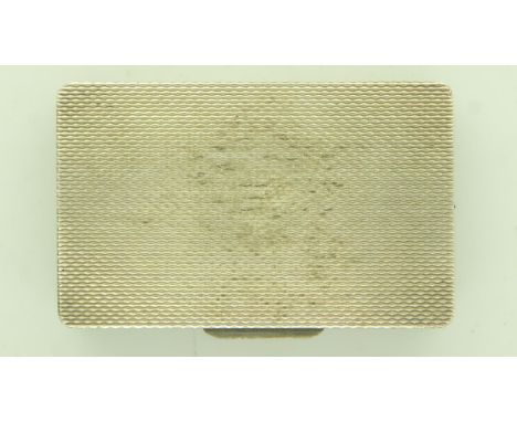 Hallmarked silver snuff box with gilt interior, 31g, L: 51 mm. UK P&amp;P Group 1 (£16+VAT for the first lot and £2+VAT for s
