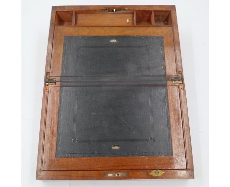 Walnut writing slope with leather inset for restoration. UK P&amp;P Group 3 (£30+VAT for the first lot and £8+VAT for subsequ