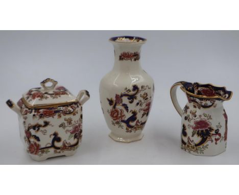 Three Masons ceramic items in the Blue Mandalay pattern, largest H: 20 cm, no cracks or chips. UK P&amp;P Group 2 (£20+VAT fo