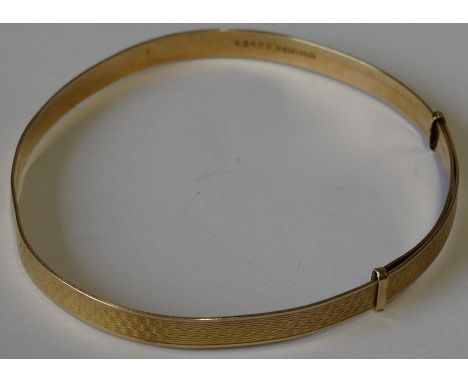 9CT GOLD CHRISTENING BANGLE 5g 