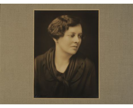 ARR EMIL OTTO HOPPE (1878-1972) GERMAN-BORN BRITISH PHOTOGRAPHER, Margaret Storm Jameson (1891-1986), head and shoulders port