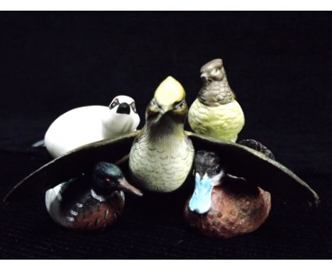 5 x Northern Hemisphere Hand painted miniature model Decoy Birds. 20th Century North American and British. A Porcelain Grouse