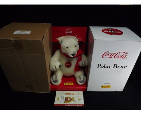 Germany Margarete Steiff Giengen/Brenz - Large size 670336 'Coca-Cola Eisbar' Icebear 1999 Exclusive Club Edition. Knopf im O