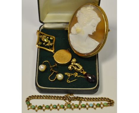 A 9 carat gold cameo brooch depicting elegant lady. Hallmarked; a 9 carat gold bracelet set with turquoise stones; a Victoria