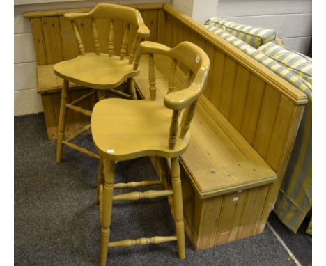 Bespoke pine corner bench; two pine breakfast bar stools, curved top rail, spindle back. (3)