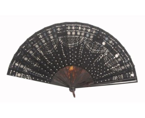 Two late 19th Century/early 20th Century fans, comprising an example with plain mother of pearl sticks and guards to a floral