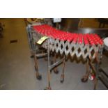 Flexible Skate Conveyor, 4-Leg Stand Base