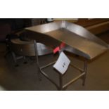 Stainless Steel Off-Chute 32 in. Front to Back, SS Leg Base