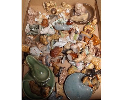 A quantity of Wade Whimsies ceramics. 