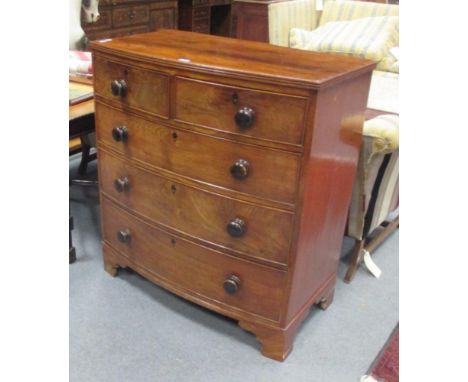 A 19th century bow front chest of drawers, 102 x 92 x 52cm  