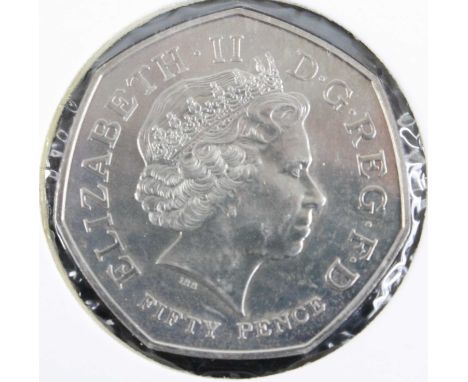 Great Britain, 2009 Kew Gardens 50 pence piece, obv; Elizabeth II 4th crowned portrait, rev; pagoda encircled by vines dividi