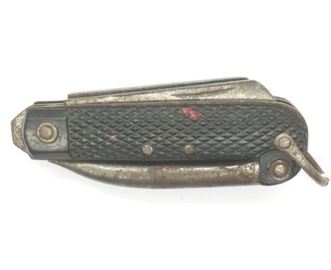 Venture by HM Slater folding knife with chequered grip and three tools. P&amp;P Group 1 (£14+VAT for the first lot and £1+VAT