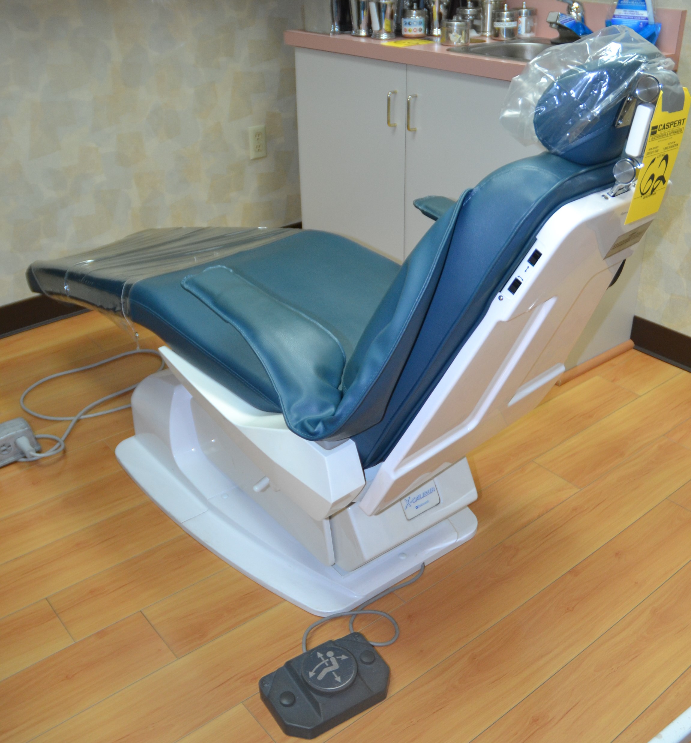 BELMONT XCALIBUR DENTAL CHAIR, BEL20