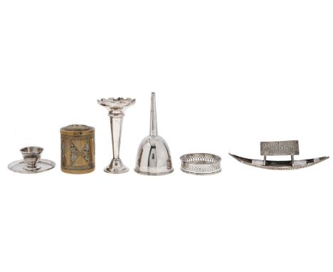 A South East Asian silver coloured metal model of a boat, early 20th c, 18cm l, 2ozs 5dwts, a plated wine funnel and four oth