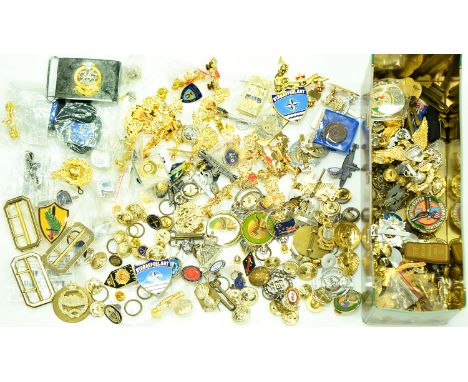 A quantity of giltmetal and giltmetal and enamel regimental and lapel and other badges  Good condition