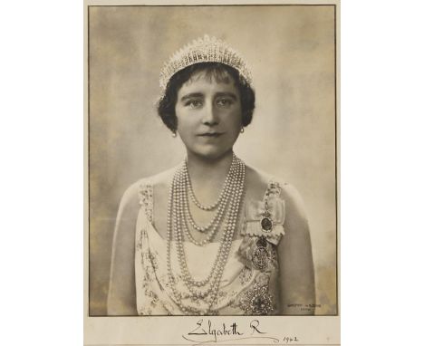 Queen Elizabeth the Queen Mother (1900-2002) - A fine photograph signed Elizabeth R and dated 1942,&nbsp;silver print, photog
