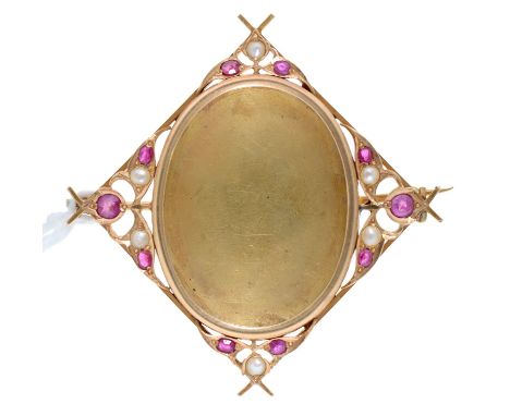 A ruby and split pearl locket-brooch, 1900,  in gold, 43mm, unmarked, 13g Condition: Good condition