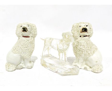 Pair of Staffordshire pottery dogs, 9cm high and a glass model of a dog inscribed New Harris 1998, (3)
