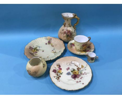 A collection of Royal Worcester porcelain (6)