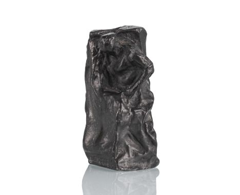 Hrdlicka, AlfredWien, 1928 - 20096,5 x 3 x 3 cm"Studie zu Anthropus", 1981, Zinn, versilbert und patiniert. Seitlich signiert