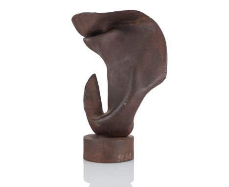 Bellini, PaoloMendrisio, 1941H. 27 cmOhne Titel. Eisenskulptur, auf Eisensockel. Auf dem Sockel signiert.Privatbesitz, Baden-