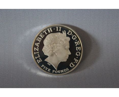 A ROYAL MINT 2008 QUEEN ELIZABETH I SILVER PROOF £5 COIN, with COA/Booklet,  in original presentation case and outer box