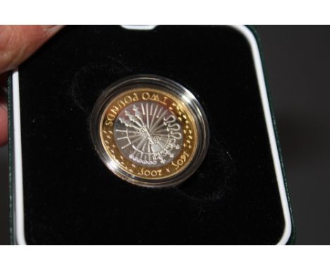 A ROYAL MINT '400TH ANNIVERSARY OF THE GUNPOWDER PLOT' SILVER PROOF £2 COIN, with COA/Booklet, in original presentation case