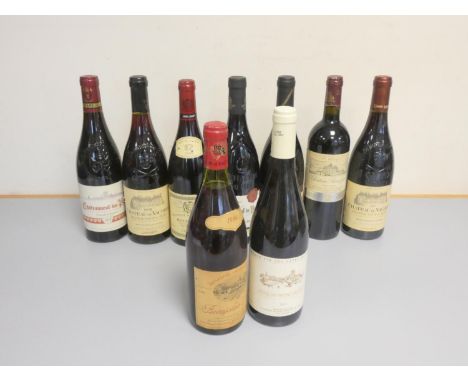 Nine bottles of wine to include a 1986 Beaujolais Regnie vintage 75cl 13%ABV, 1992 bottle of Chateauneuf Du Pape, and others.