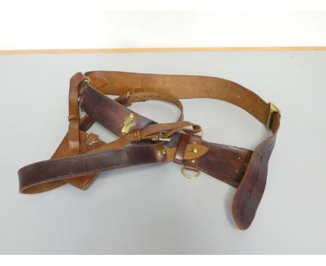WW2 era British Army Sam Browne leather belt with holster.&nbsp; 