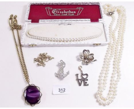 Various costume jewellery and two simulated pearl necklaces 