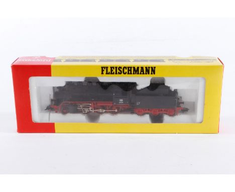 Fleischmann 1-C Schlepptenderlok ”24 070” 954142, Spur H0, schwarz, Alterungsspuren, OK, Z 2