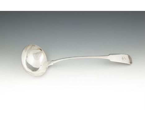 A GEORGE IV IRISH SILVER PLAIN FIDDLE PATTERN SOUP LADLE, crested, Dublin 1827, mark of Richard Garde of Cork (c. 6.5ozs)35cm