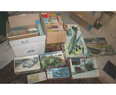 MODEL KITS a variety of boxed models including Frog, Revell, Fugimi, Hasegawa, Airfix etc. Model include aircraft, ships, tan