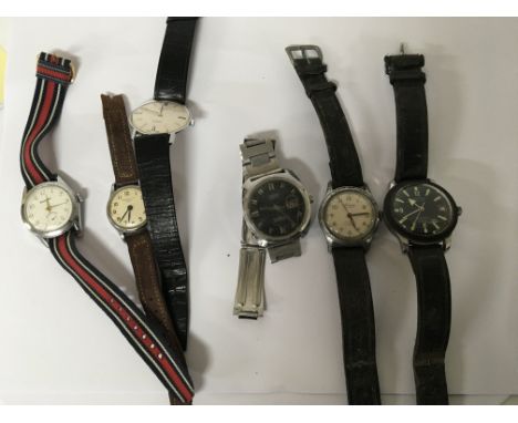A collection of gents Vintage watches spare or repair.