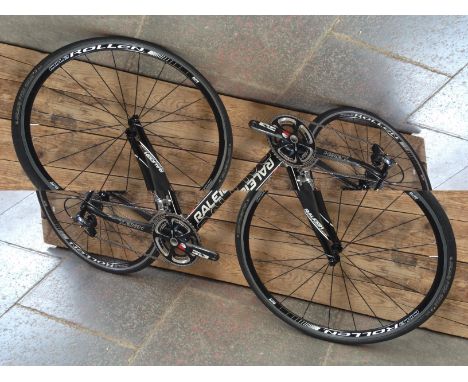 A RALEIGH MILITIS 3 CARBON ROAD BIKE WITH SHIMANO ULTEGRA/DURA-ACE MIXED 10 SPEED GROUPSET, COLE ROLLEN ELITE WHEELS, FSA/DED