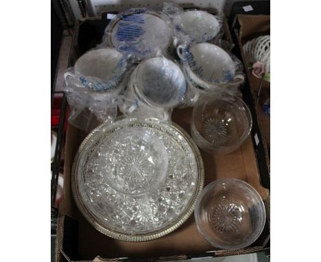 Late 19th Century glass fingerbowls and Wedgwood 'Clio' soups and saucers.