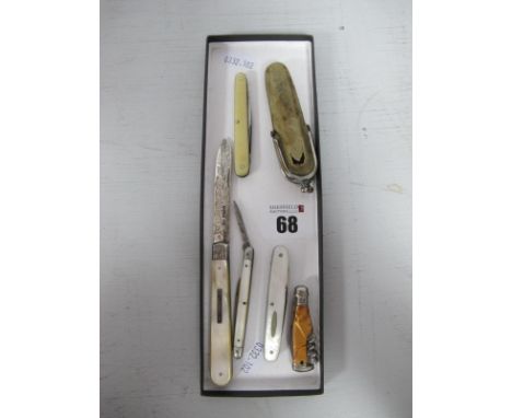 A Hallmarked Silver and Mother of Pearl Single Blade Folding Fruit Knife, quill knife, small folding pocket knife / corkscrew