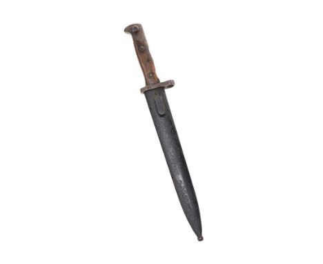 U.V.F. BAYONET & SCABBARD STAMPED U.V.F GOD & ULSTER TO HANDLE.LENGTH: 15 INCHES.MARKS TO SCABBARD. 