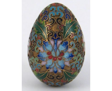  A gilt metal cloisonné enamel egg, approx. 6.5cm long