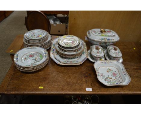 A quantity of Spode dinnerware decorated with exotic birds