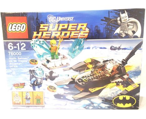 Lego DC Ultimate 76000 Arctic Batman vs Mr Freeze Aquaman On Ice. P&amp;P Group 1 (£14+VAT for the first lot and £1+VAT for s