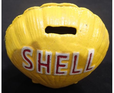 Shell Oil; a modern cast iron moneybox, H: 12 cm. P&amp;P Group 1 (£14+VAT for the first lot and £1+VAT for subsequent lots) 