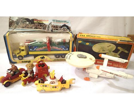 Corgi 1164 Dolphinarium, excellent model figure missing, Dinky Toys 358 USS Enterprise with pod, no discs, in good to very go