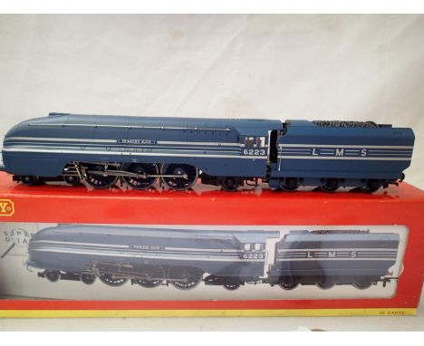 Hornby R2271 Streamlined Coronation 6223 Princess Alice Blue in excellent to very near mint condition. P&amp;P Group 1 (£14+V