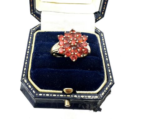 9ct gold carnelian &amp; diamond shoulders ring 4.4g 