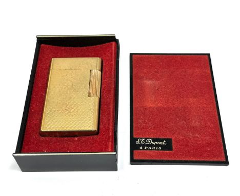 Boxed Vintage dupont cigarette lighter 