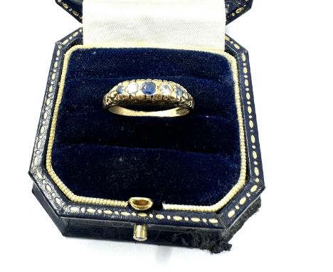 9ct gold vintage diamond and sapphire five stone ring (2.7g) 