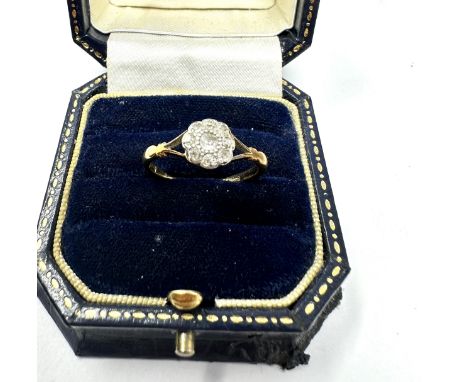 18ct gold diamond cluster ring (2.1g) 