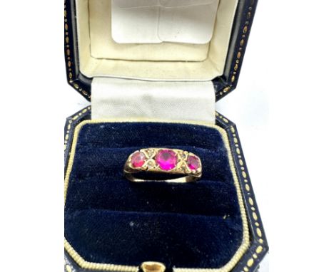 18ct gold diamond and synthetic ruby and 1 paste replacement  ring (1.9g) 